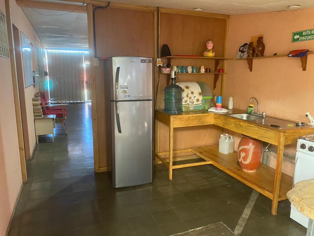 Hostal Mariella Эстели Экстерьер фото