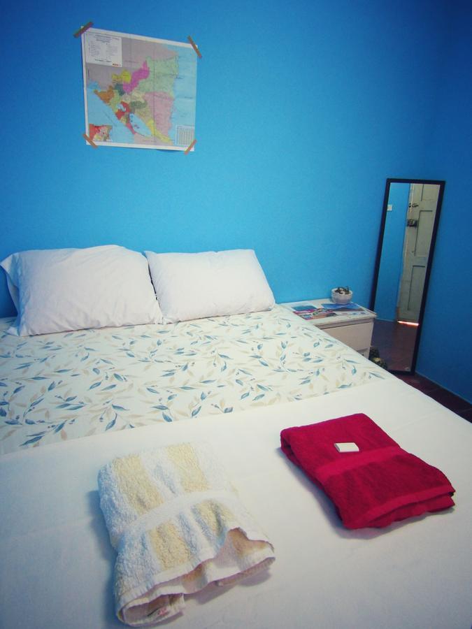 Hostal Mariella Эстели Экстерьер фото